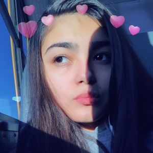 Meet your Posher, Lilian